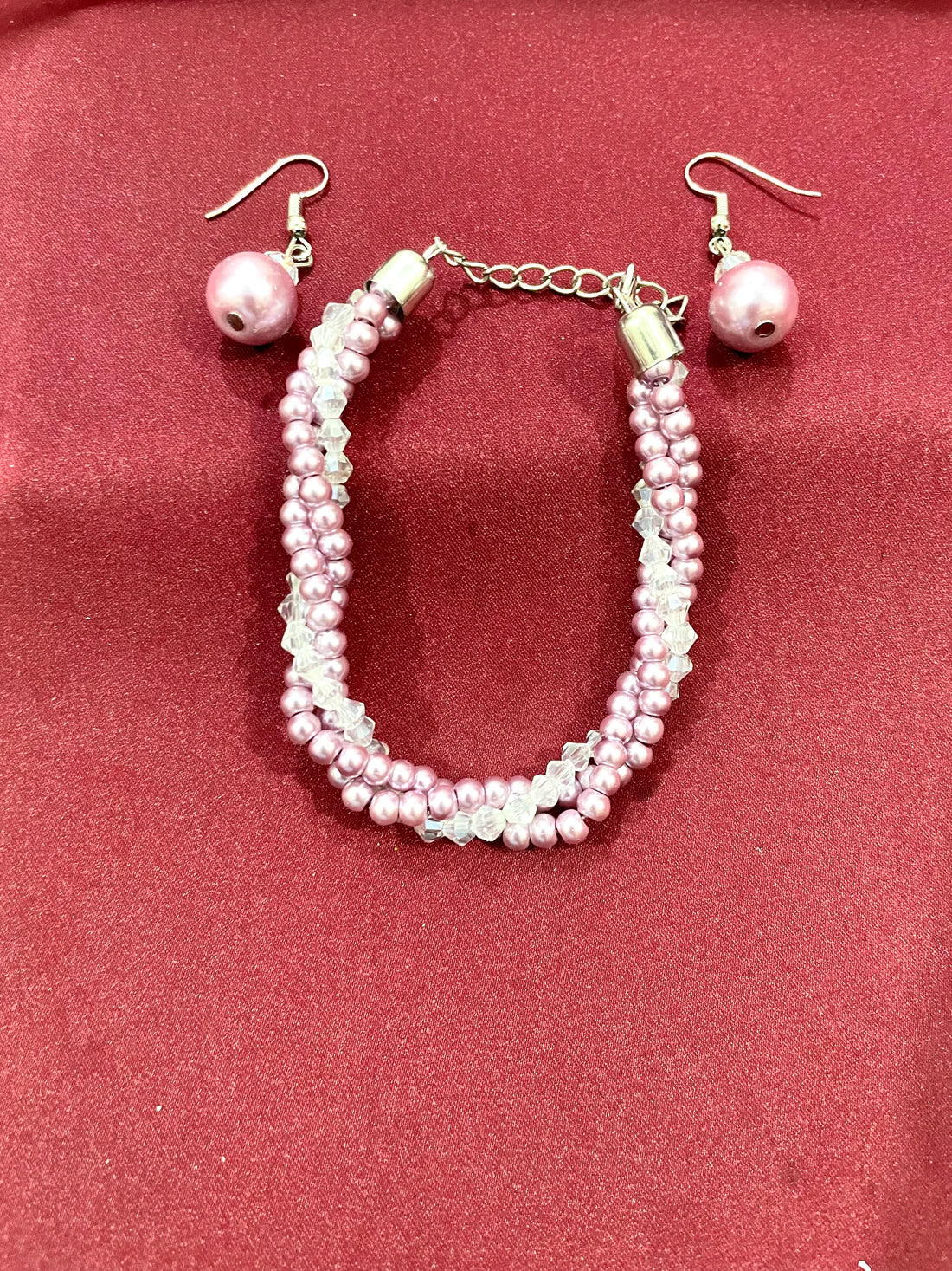 Pearl beads bracelet with earring for all ages in Purple